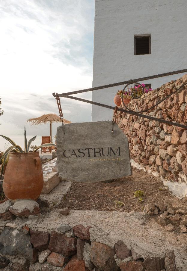 Castrum Traditional Sunset Suites Plaka  Exterior photo